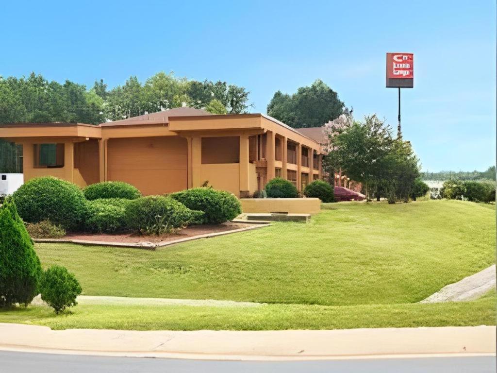 Econo Lodge Atlanta Airport East Forest Park Exterior foto